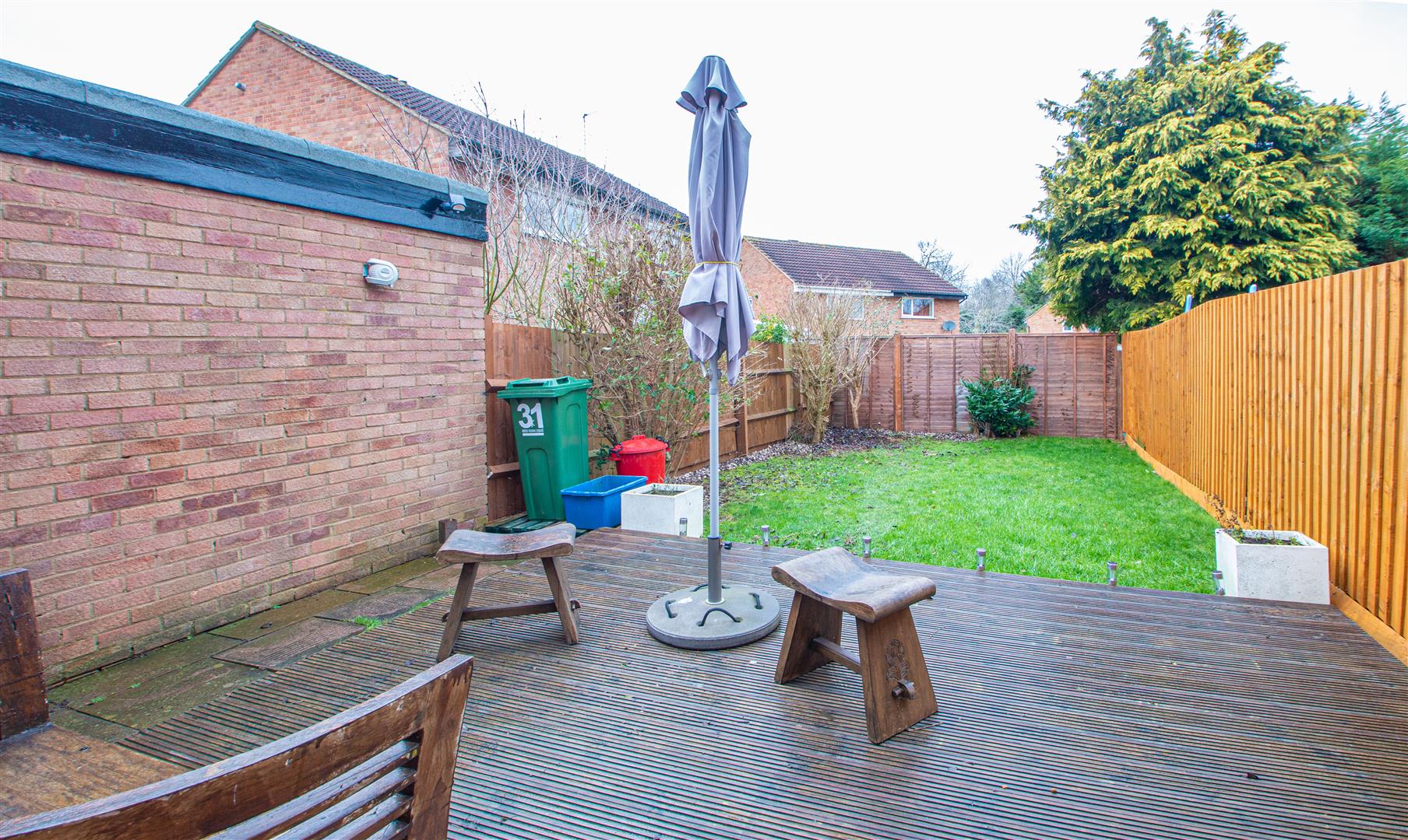 Squires Close, Robins Hill, Milton Keynes